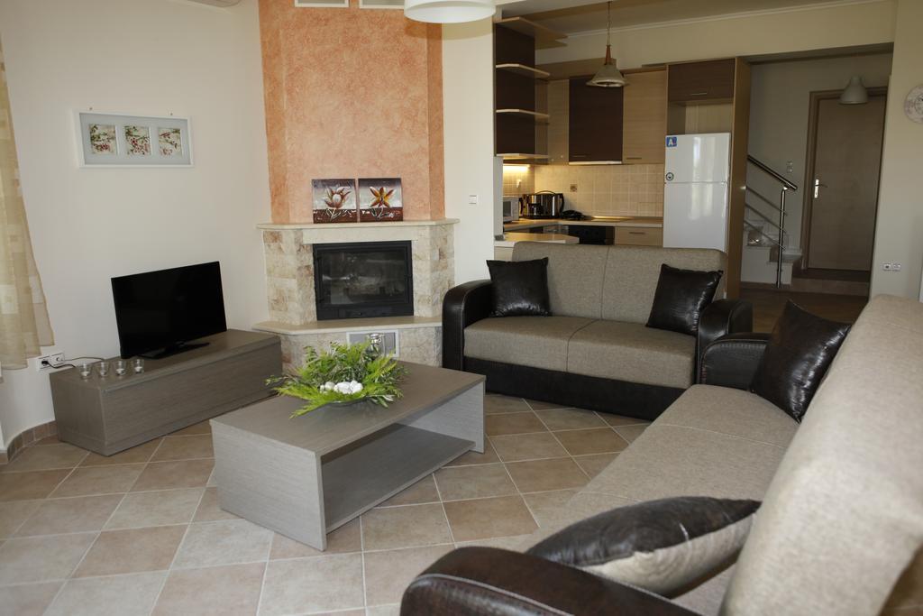 Sofia Luxury Maisonettes Nikíti Szoba fotó